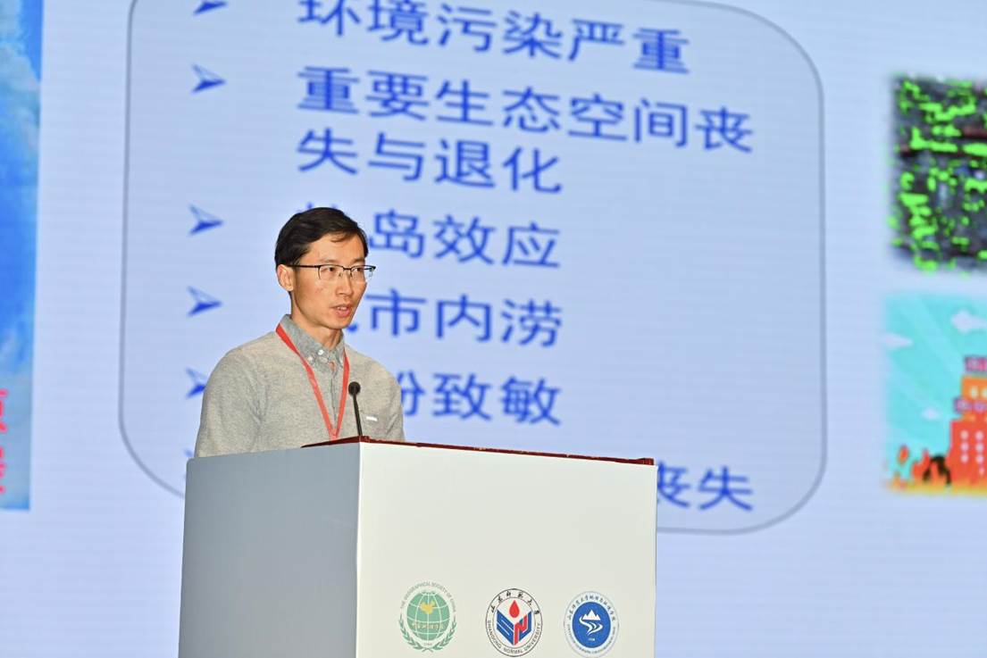 57335a99219bb23e9f1eecfb3701ea2